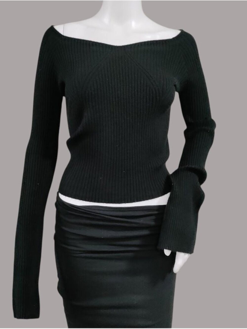 And Now This Womens Black Ribbed Long Sleeve Knit Top L